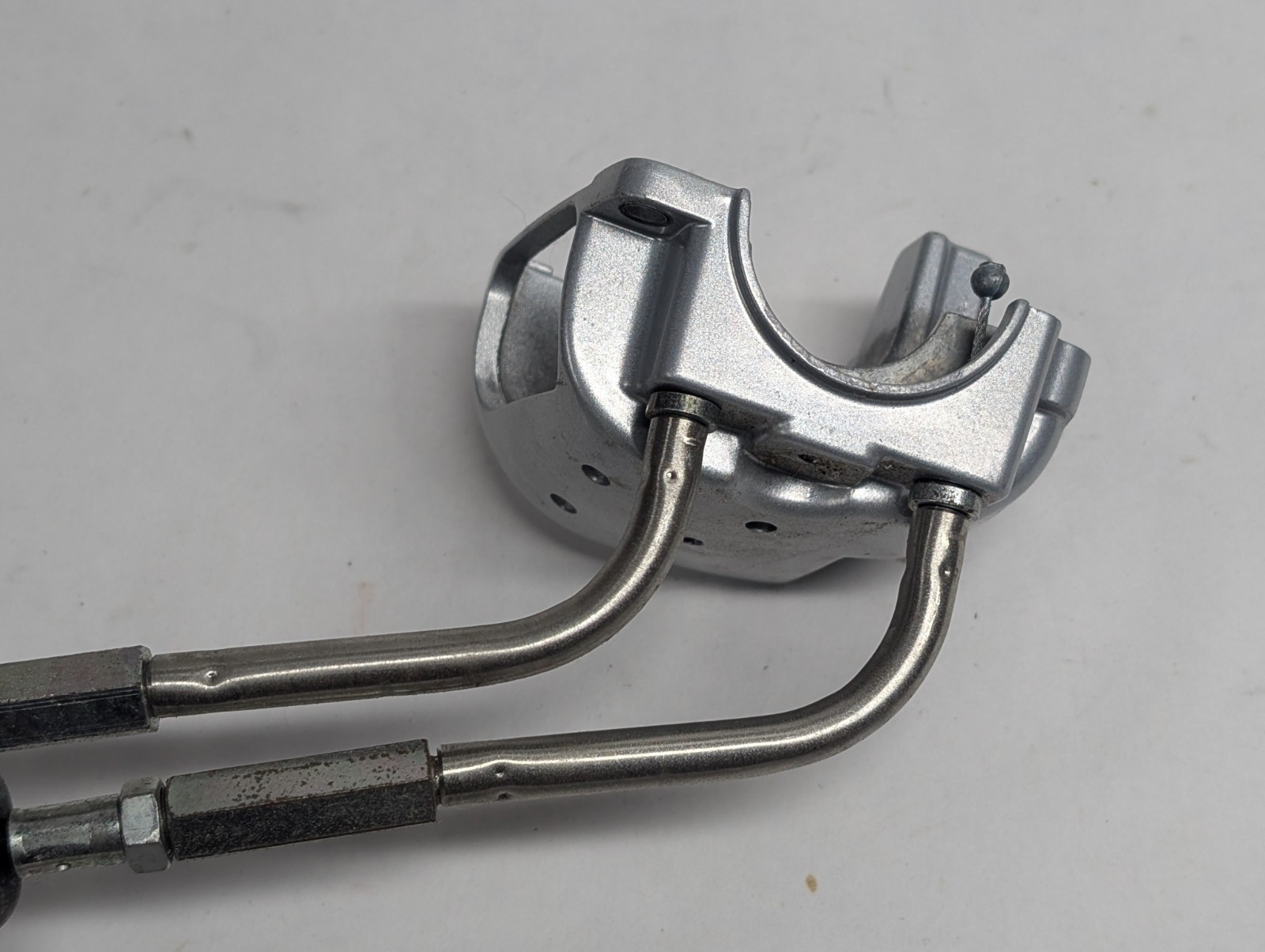 Harley Davidson VROD Handlebar Control Switch Housing & Throttle Idle Cables