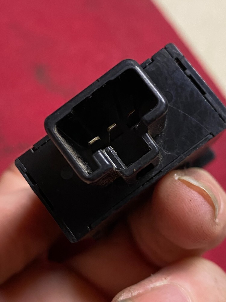 DASH AND DOME LIGHT DIMMER Switch 499-0K6D