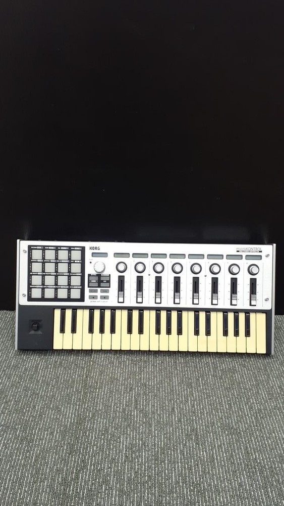 KORG MC-1 MIDI keyboard micro midi controller keyboard
