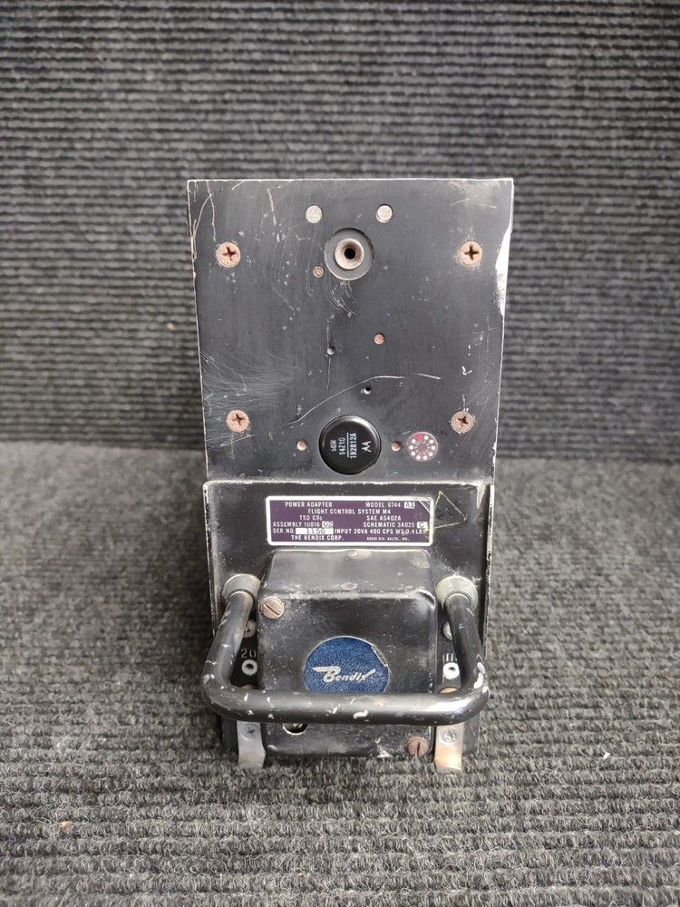 Bendix (1U088-02) Model 5536E Computer Amplifier with Power Adapter