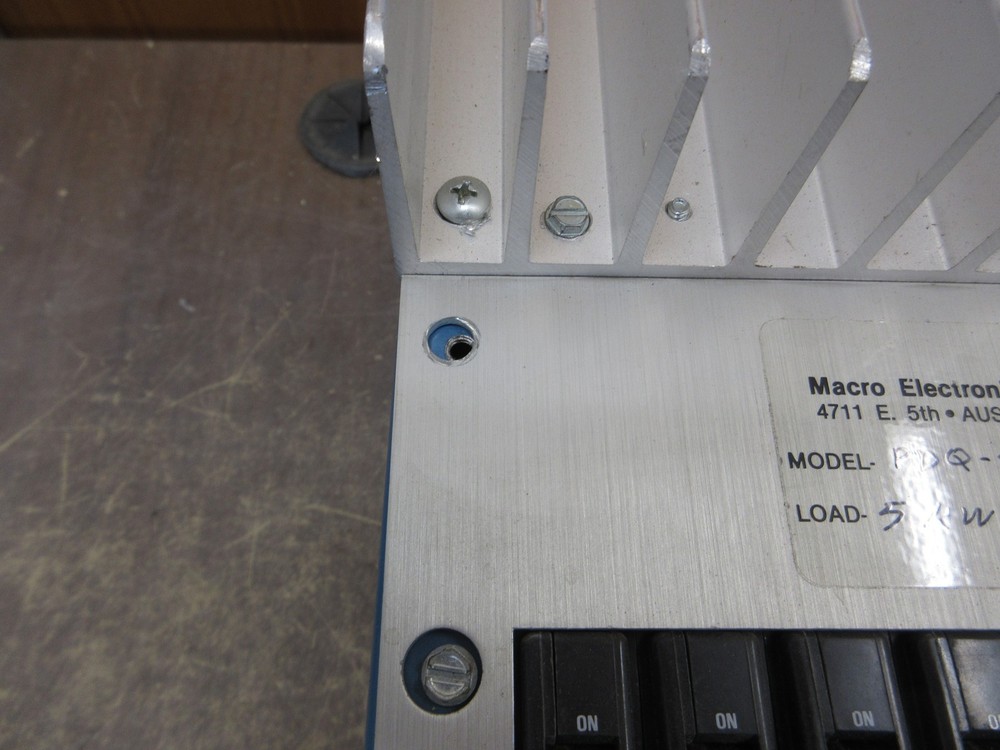Macro Electronics Miscellaneous Switchboard PDQ-500/LV 5kW (4) 20A 1P Breakers