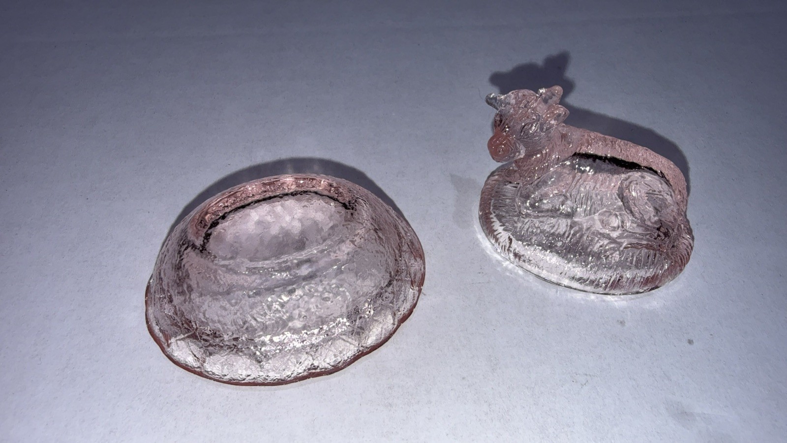 Mini Pink Glass COW ON NEST Glows