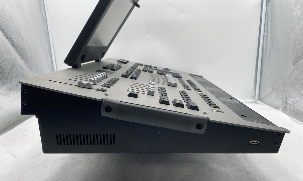 Martin M1 TS All-In-One Lighting Console