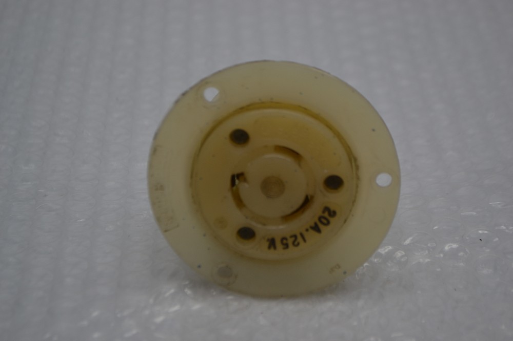HUBBELL HBL231A RECEPTACLE UNMP