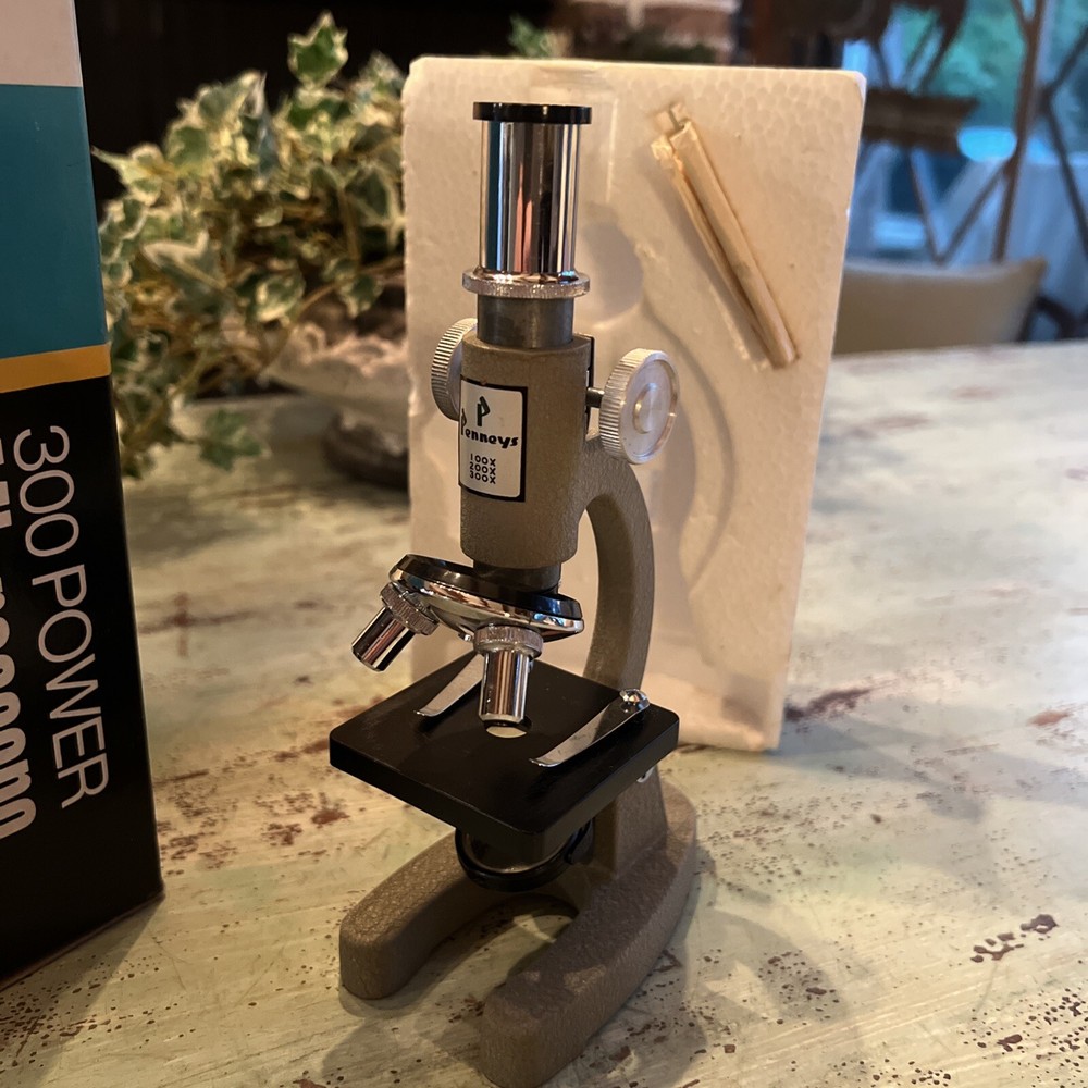 Penneys 300 Power Microscope Kit With Slides