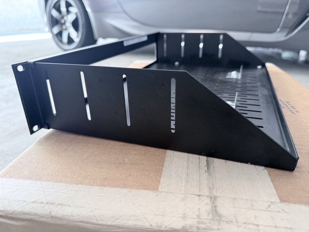 Cd/DVD Player Vented Steel Rack