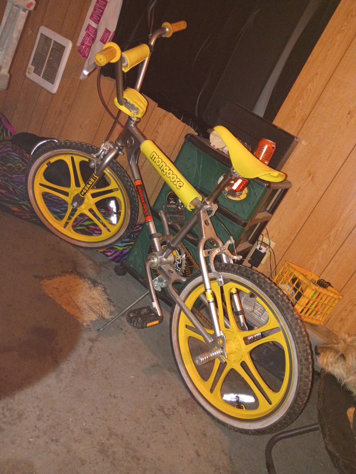 Mongoose Supergoose BMX stranger things edition