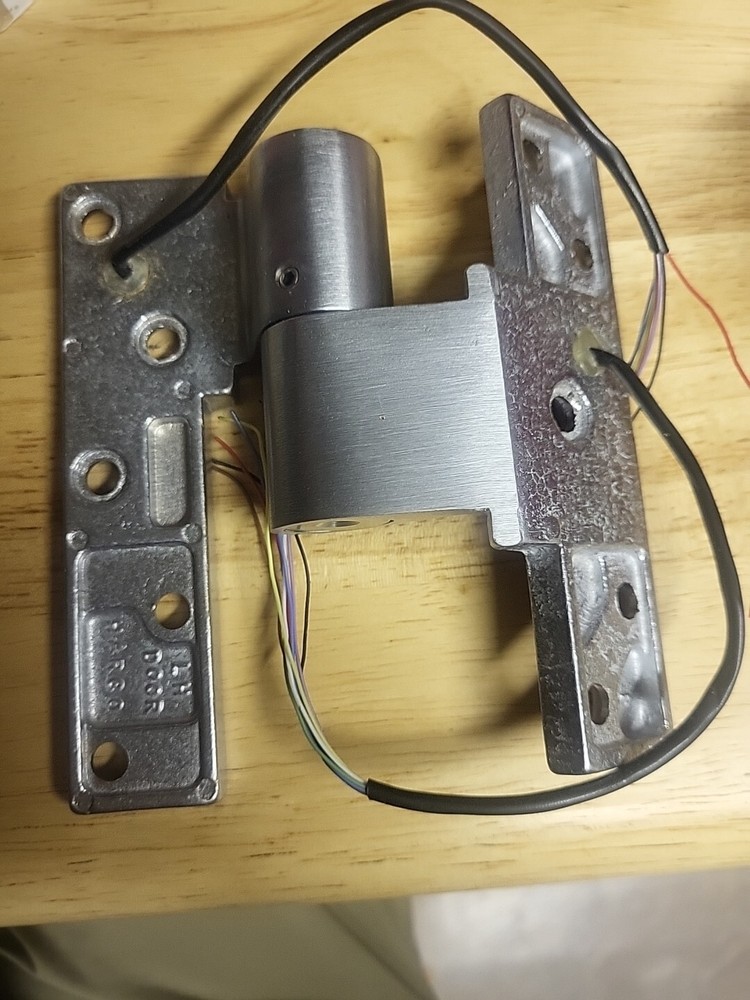 EM19 LH 8 WIRE EM19 LH 8wire INTERMEDIATE Hinge