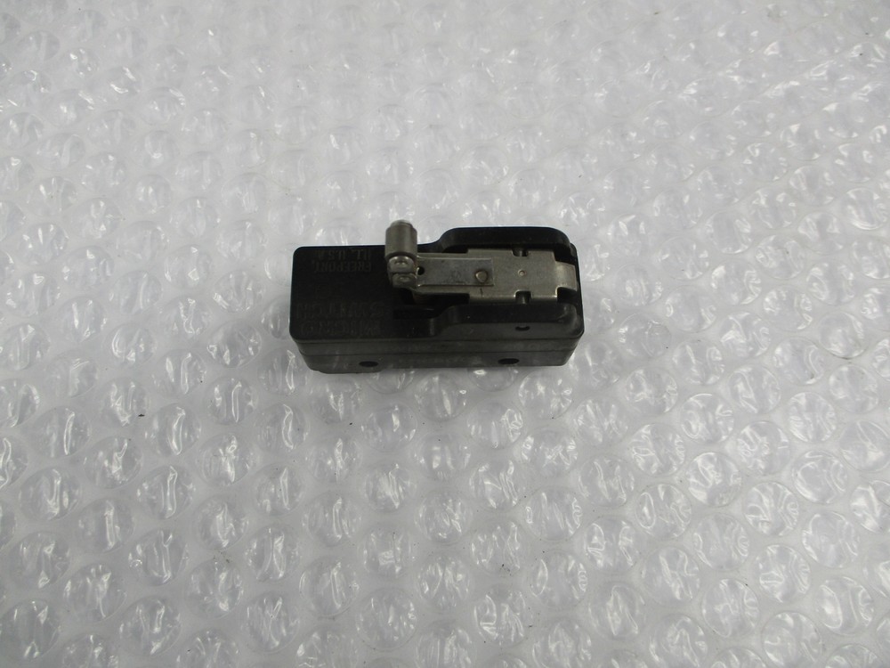 MICROSWITCH BZ-2RW825 LIMIT SWITCH UNMP