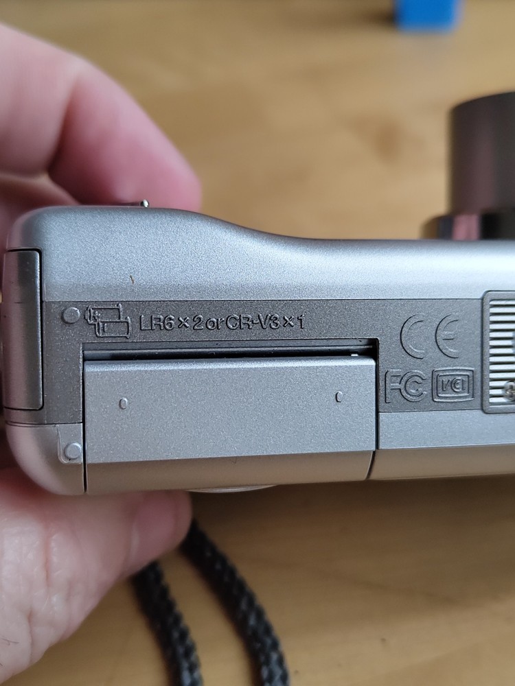 Digital Camera Olympus X-700 6.0mp Digital Camera Olympus Digital Camera