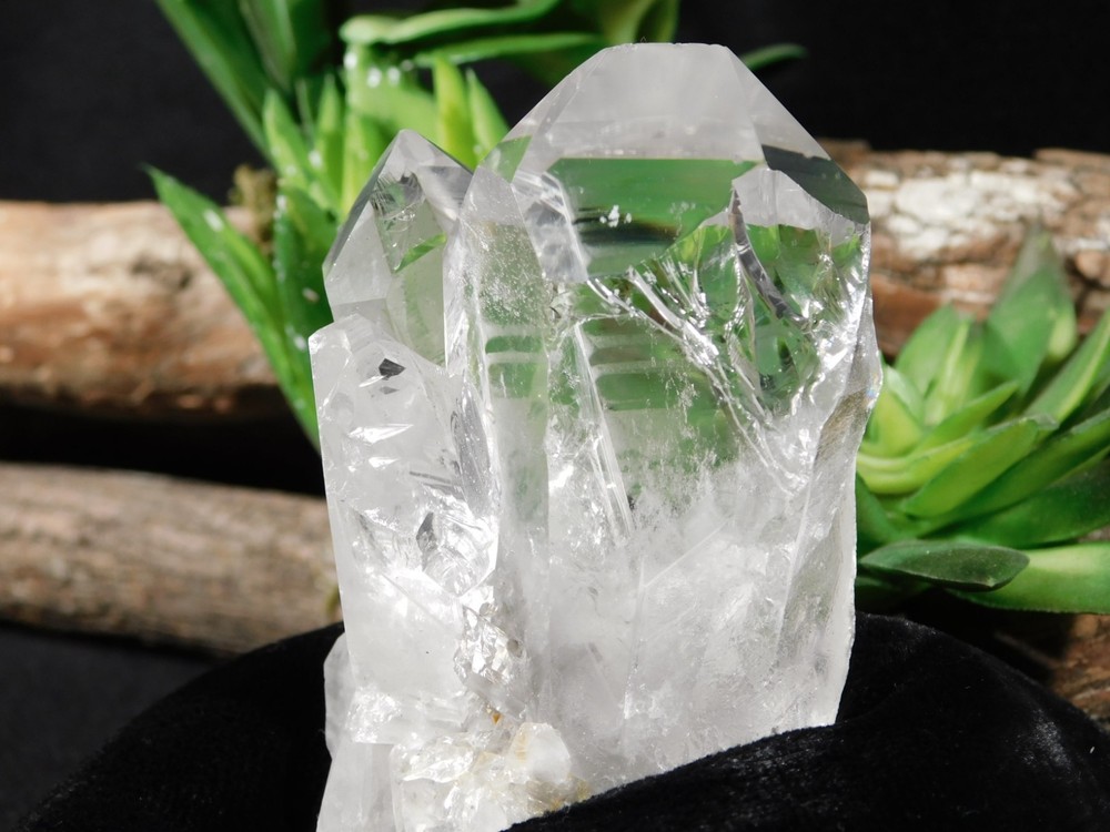 SUPER Translucent! QUARTZ Crystal Cluster From Brazil 184gr