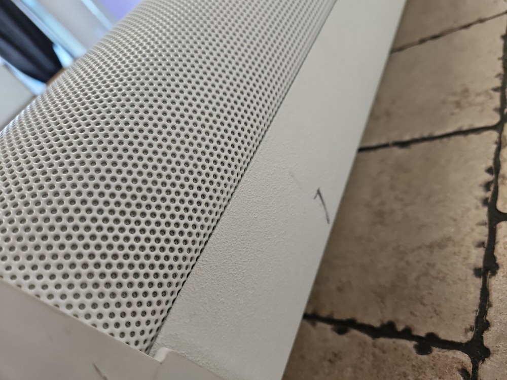 Community Entasys Speakers. High performance 3-Way Column Line Array System