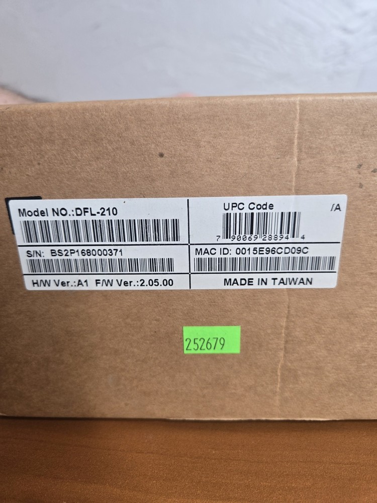 NEW DFL-210 D-Link NetDefend VPN/Firewall