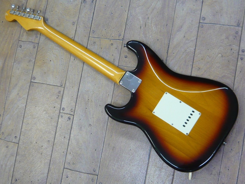 Fender Japan ST62-70TX