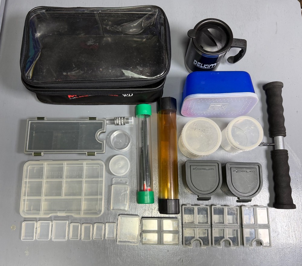 FISHING TACKLE STORAGE / ASSORTED / JOB LOT