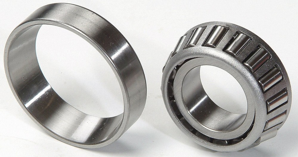 HD205 Taper Bearing Set