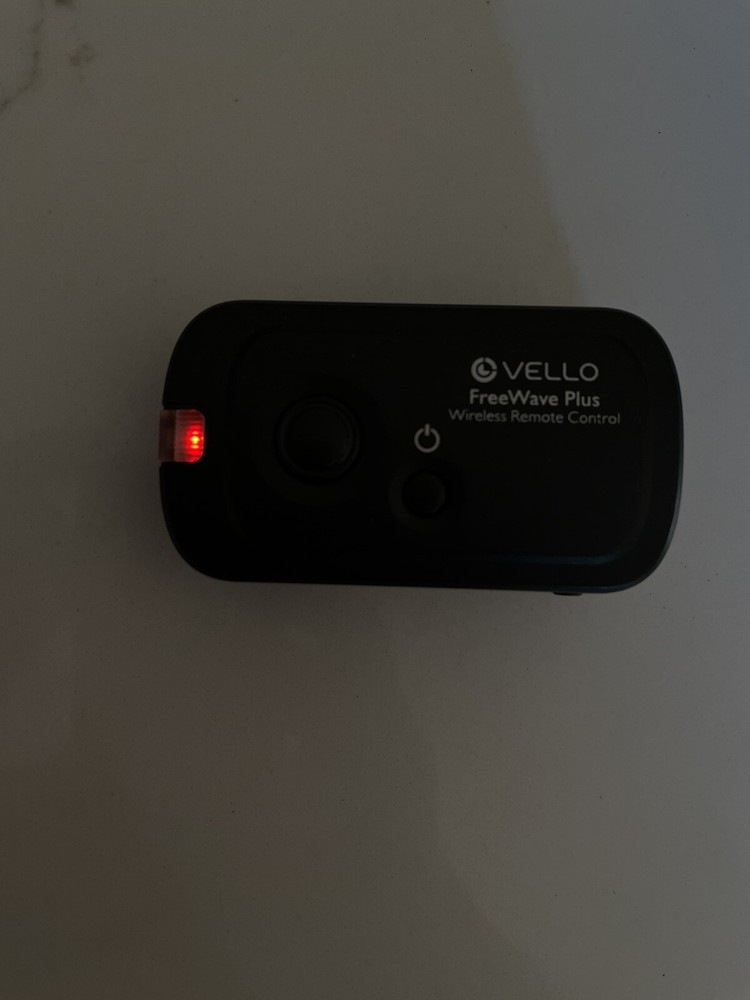 Vello Freewave Plus Wireless Remote Shutter Release for Nikon