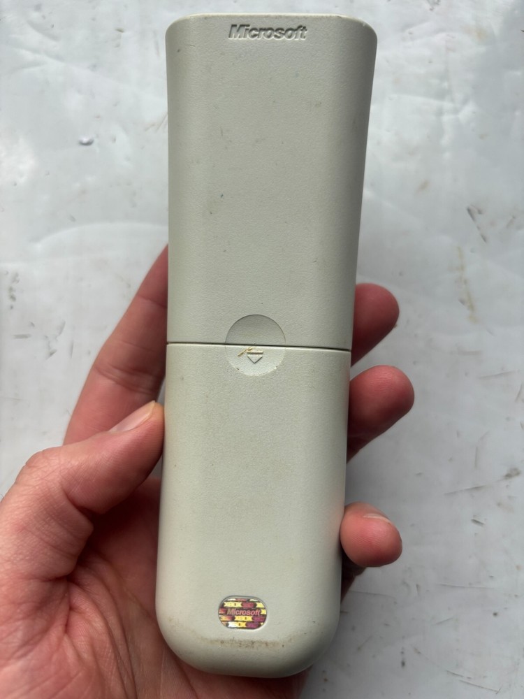 Xbox 360 Quick Charge Kit and Media Remote *Read*