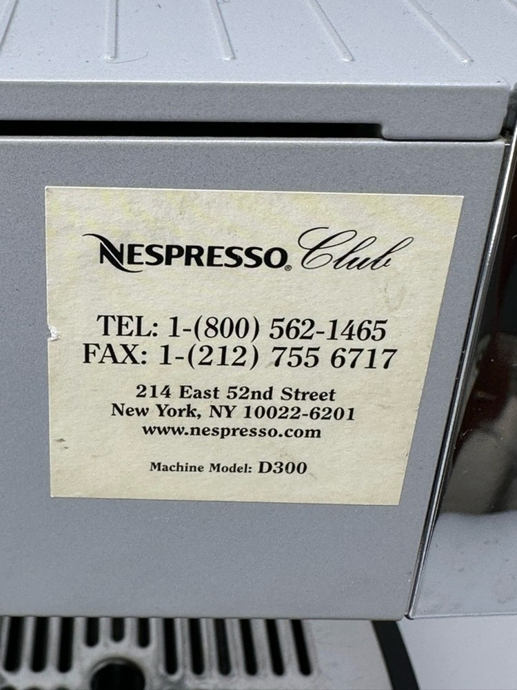 Nespresso Expresso Machine Type D300 Stainless