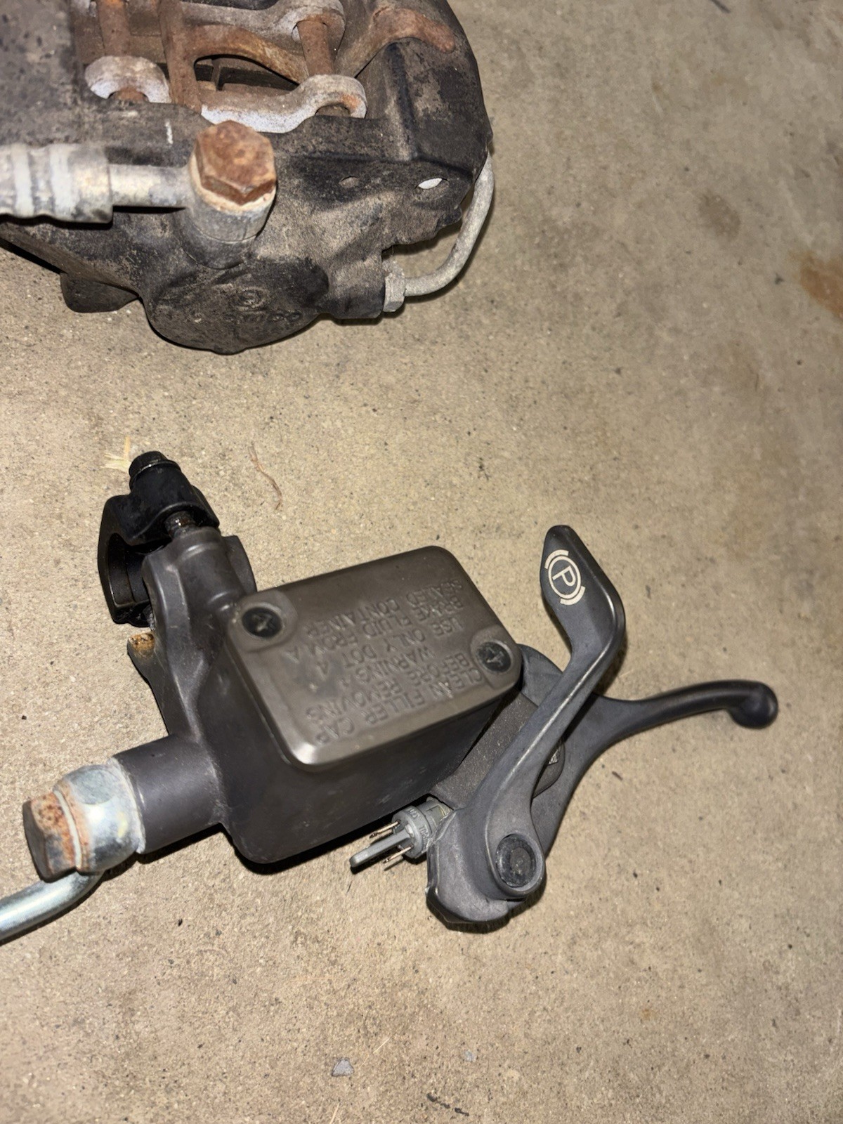 2009 Skidoo Tundra Freestyle Master Cylinder Brake Caliper 507032463 507032448