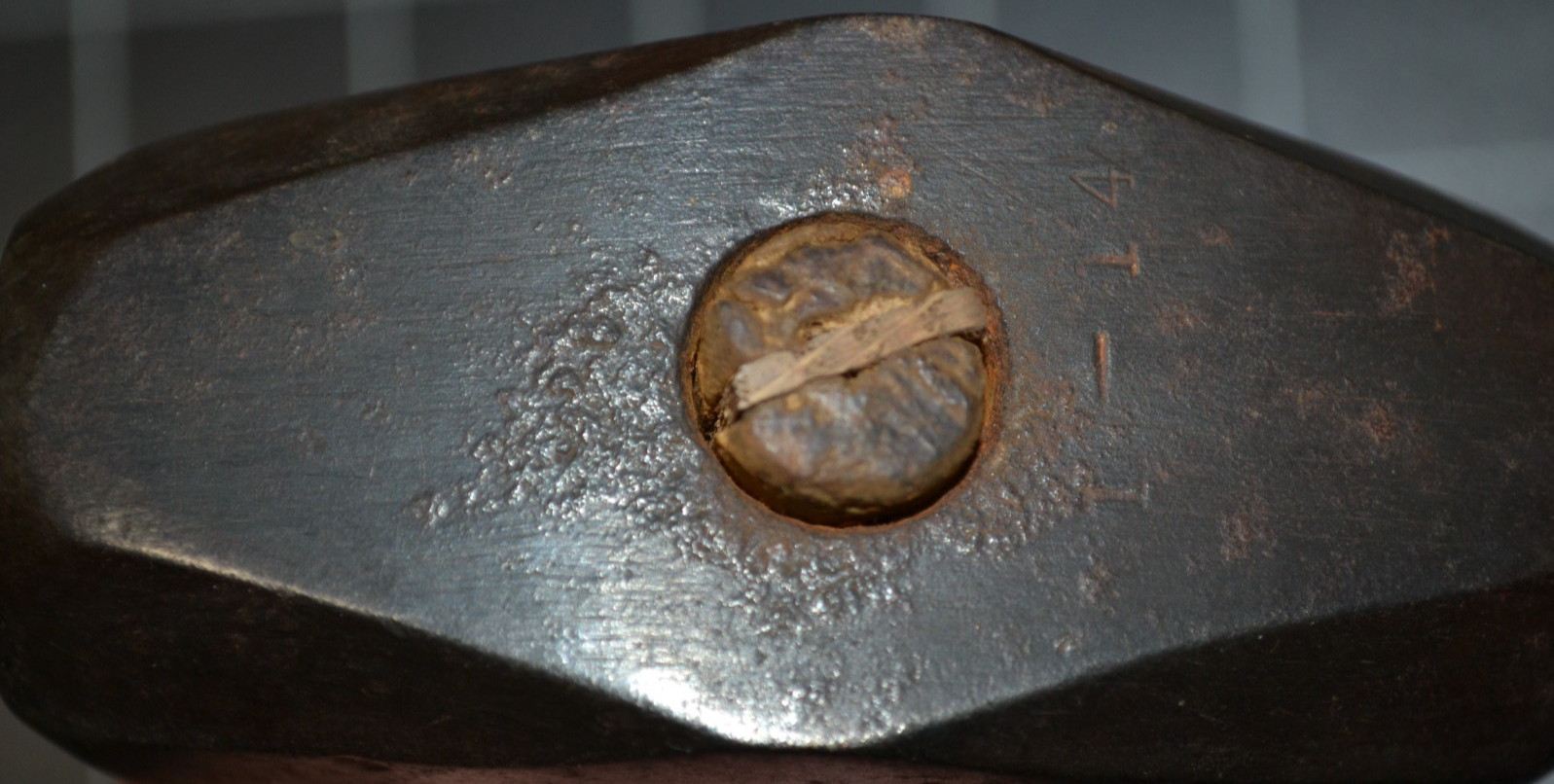 TROW & HOLDEN - BARRE, VT - HAND DRILLING HAMMER - 1 3/4# - VERY GOOD