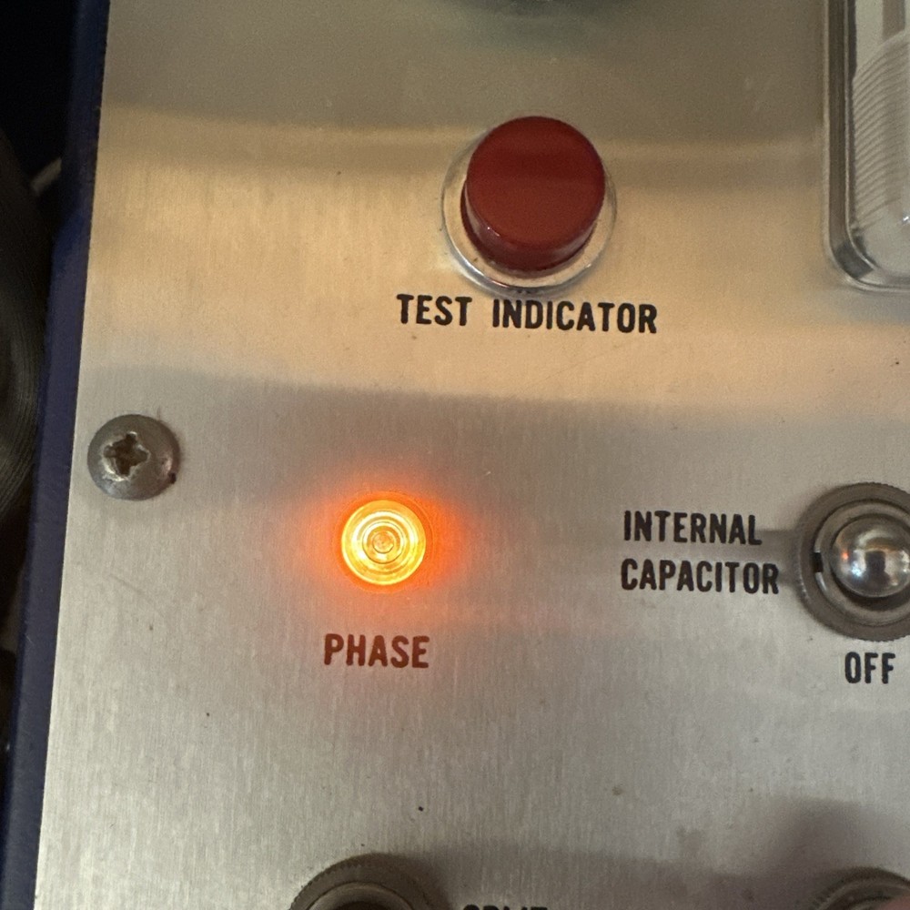 Thermal Engineering Hermeti Check model 2000A testing system