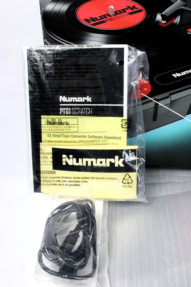 Numark PT01 Scratch Portable DJ Turntable w USB & Built in Scratch-Switch NewOB