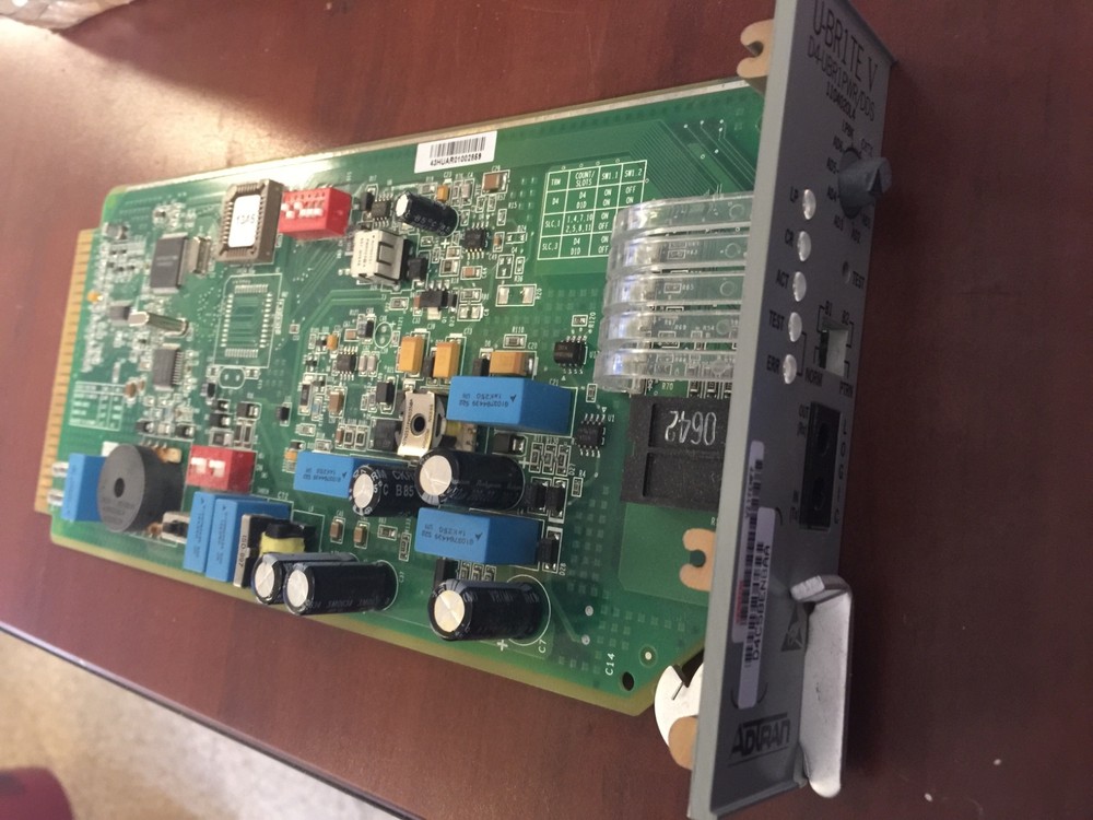 ADTRAN D4 U-BR1TE with Power and DDS Loopback 1104020L4