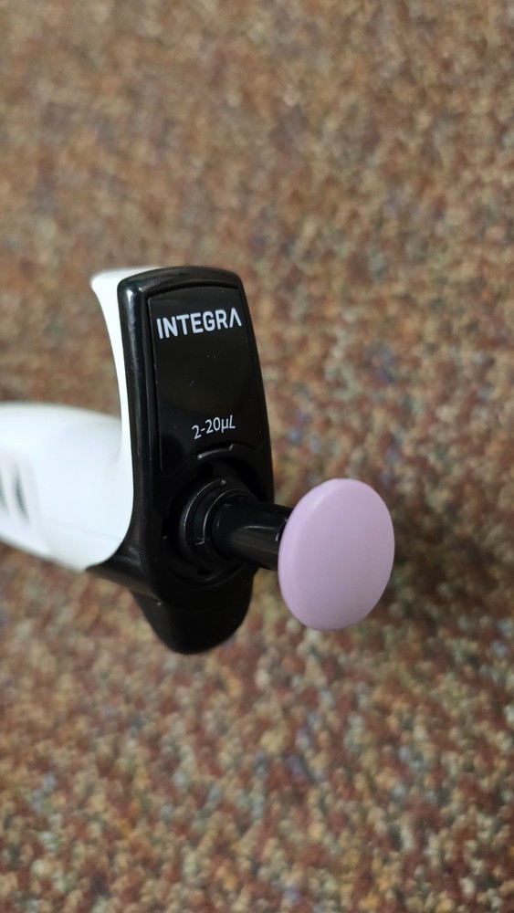 Integra Evolve Pipette, Single Channel, 20ul. Used, perfect condition