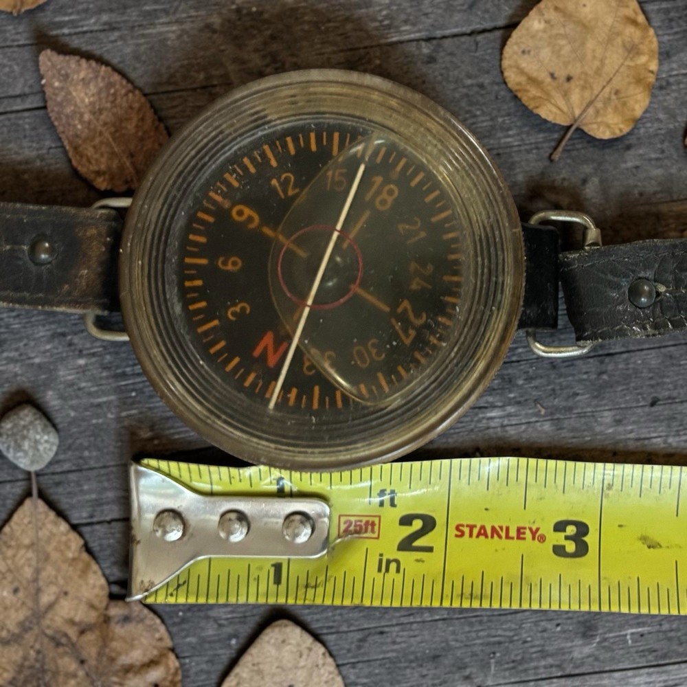 WW2 German Luftwaffe Flight AK39 Wrist Compass