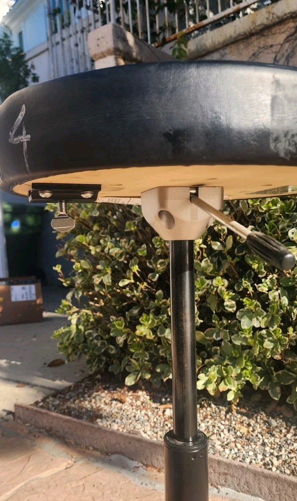 Medical Hydraulic Stool