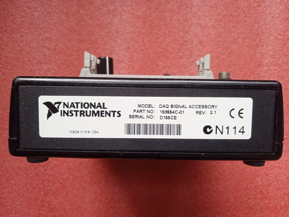 National Instruments 183554C-01 DAQ Signal Accessory