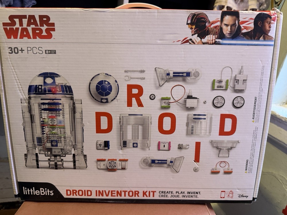 littleBits Star Wars Droid Inventor Kit 30+ Pieces Electronics Educational Toy