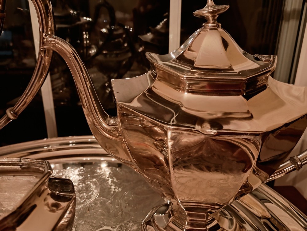 REED & BARTON "SIERRA" NEO CLASSICAL FULL COFFEE DECAF TEA SERVICE POT SET, 7pc