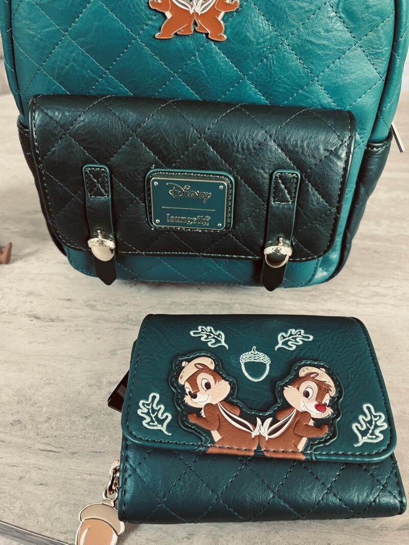 Loungefly Disney  Chip & Dale Quilted Backpack & Wallet Set  NEW