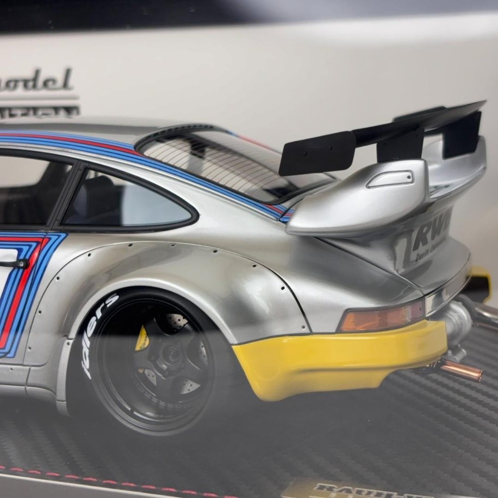 Ignition Model 1/18 RWB 964 With Engine IG3006