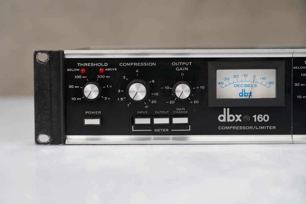dbx 160VU Compressor Limiter Stereo Pair #59108