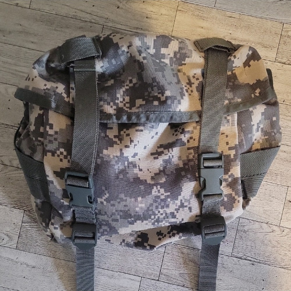 Lightweight MOLLE Mini Digital  Camo Back Pack