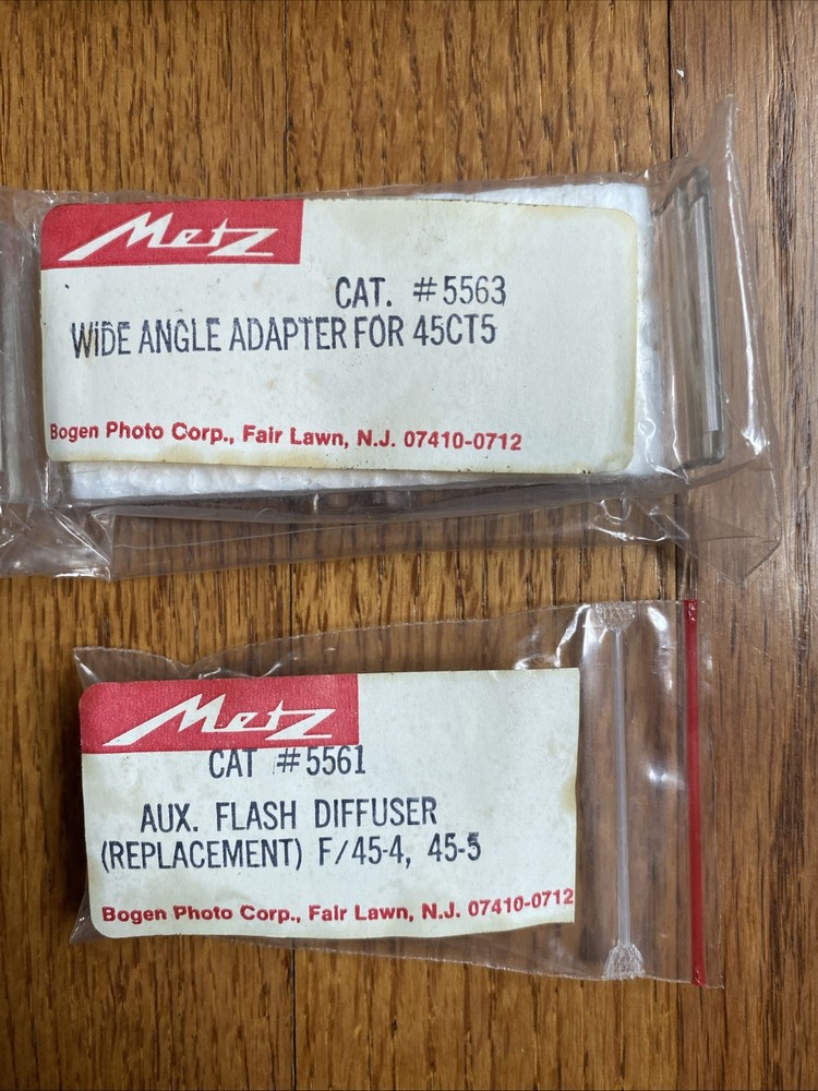 Metz Germany Replacement Part Wide Angle Adapter & Aux. Flash Diffuser Unused