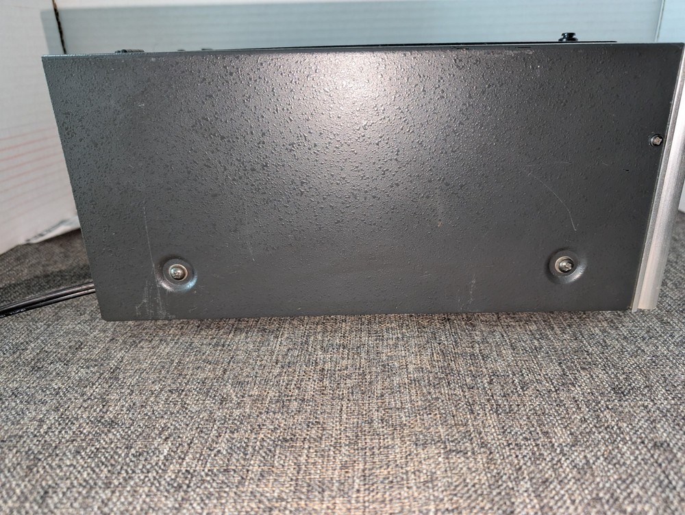 Kenood Communications receiver Model R-599 w/2 meter module