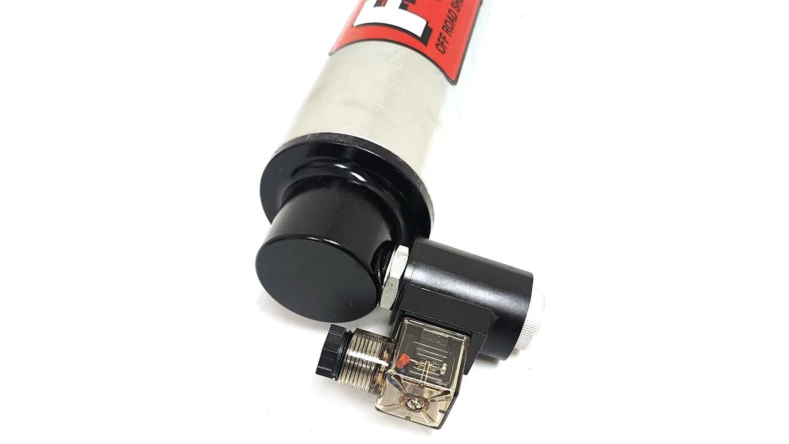 FOA 12v Engine Oil Accumulator, 3 Quarts