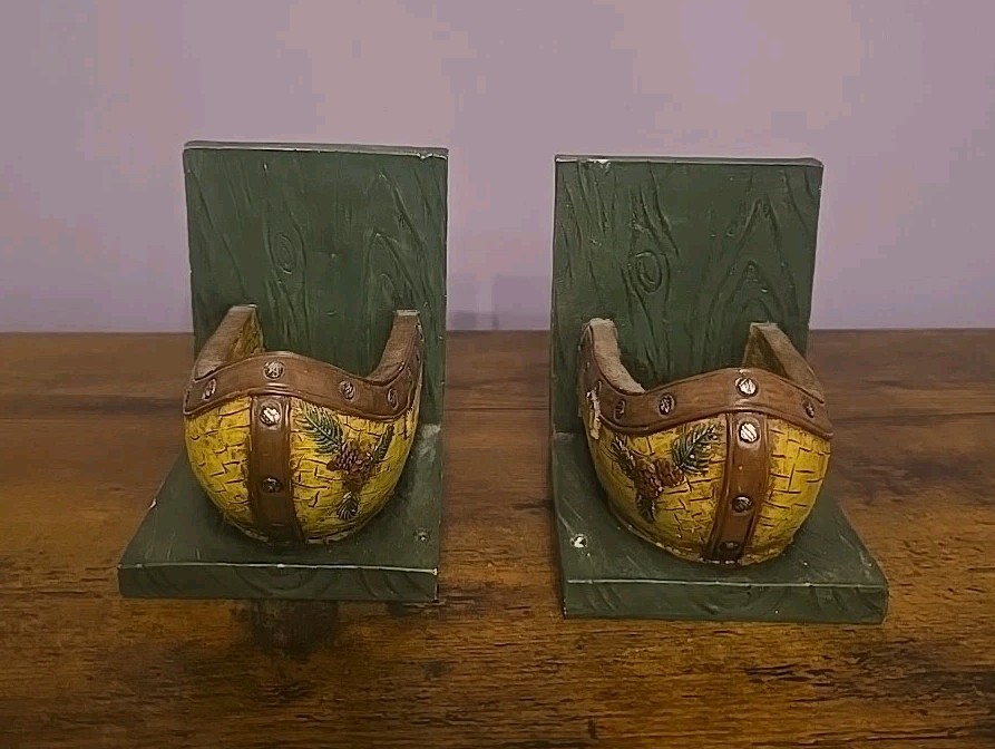 Canoe Book Ends