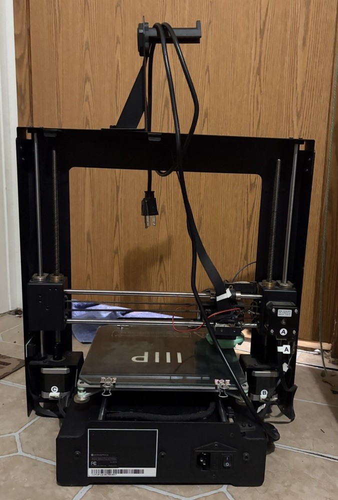 Monoprice Maker Select Plus 3D Printer with San Disc