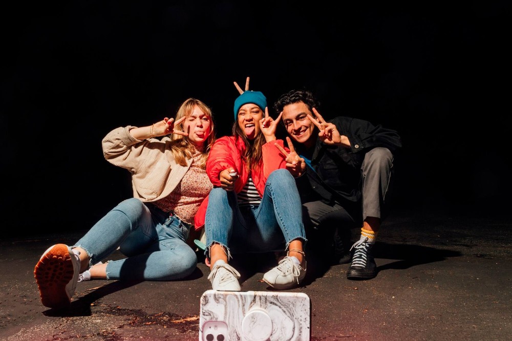 🔥 Snap Clip Bluetooth Remote Camera Shutter Phone Kit Cat Klock Blue 🔥