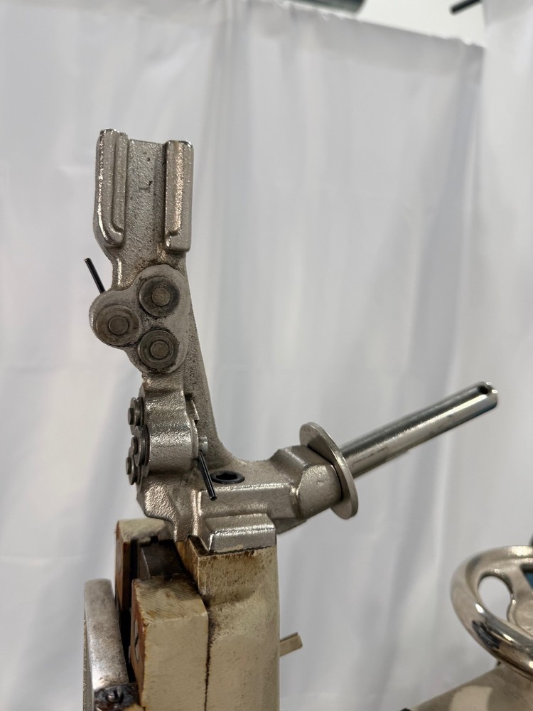 Bostitch Textron #7 AW heavy duty wire stitcher