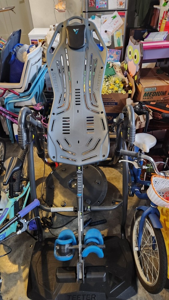 Teeter EP-560 Inversion Table - Blue