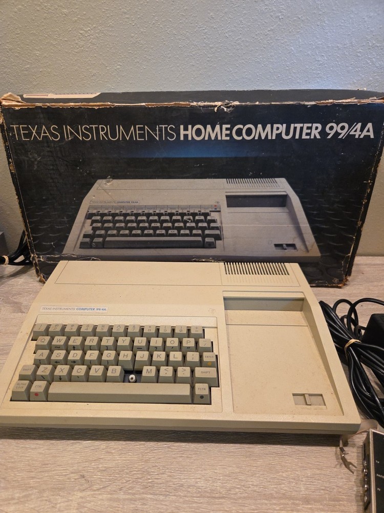Vintage Texas Instruments Ti-99/4A (PHCOO4A) Home Computer Bundle Untested