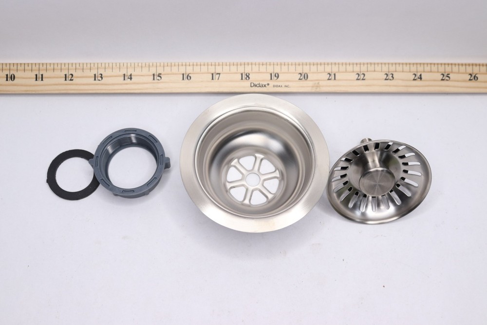 KRAUS Stainless Steel Strainer