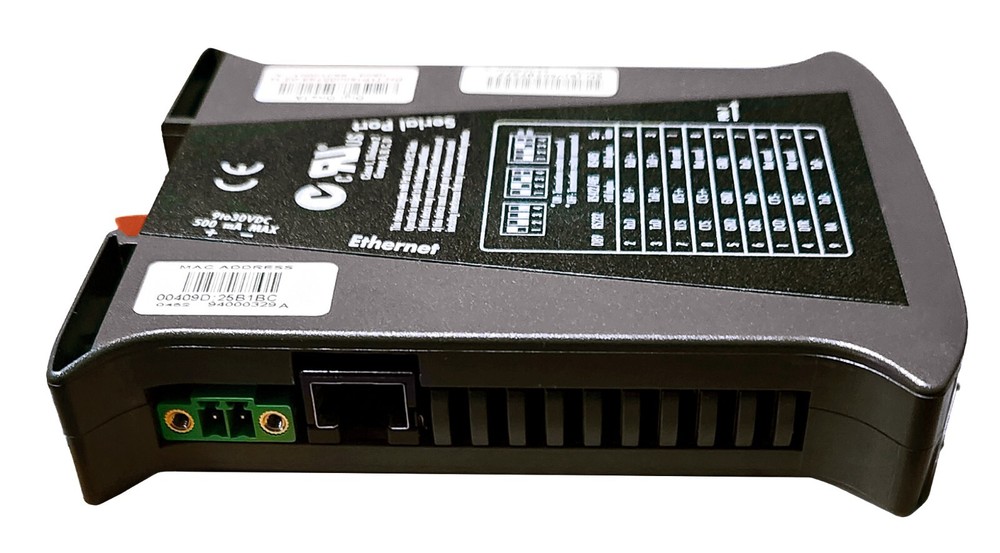 DIGI ONE IA SERIAL TERMINAL SERVER COMPLETE w/REALPORT SOFTWARE, ADAPTERS & PS