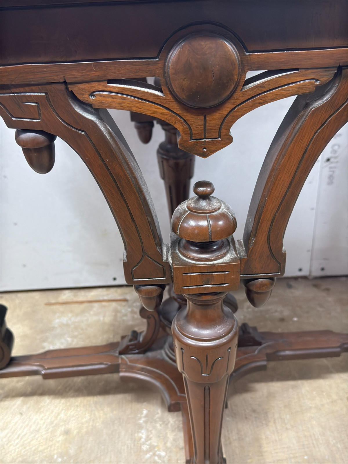 antique Rennaissance revival Victorian walnut parlor center table marble 1870